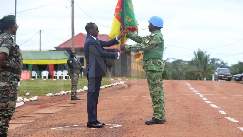 Remise de l'Etendard au 13ème Contingent Camerounais déployé à la MINUSCA